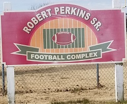 24robertperkinsfootball-signweb.jpg