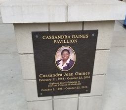 2cassandra-gaines-plaza24.jpg