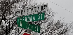 boyattia-sign-web.jpg