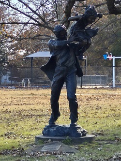 statue-spaulding-park-girl-in-swing-web.jpg